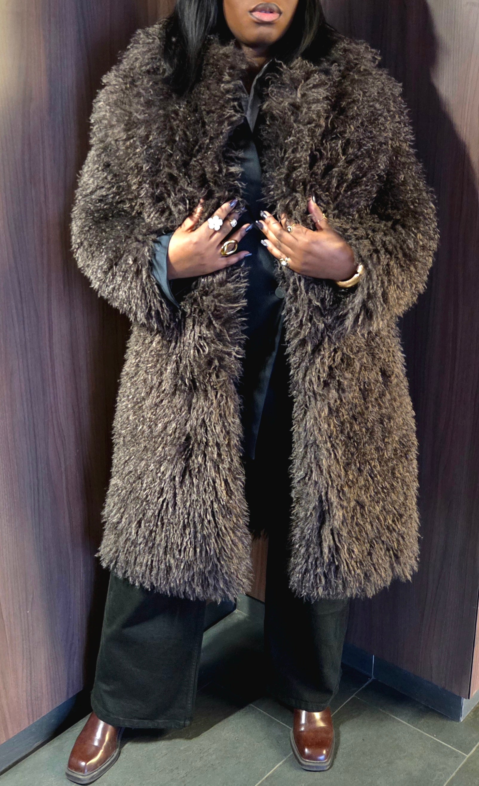 Manteau marron effet fourrure